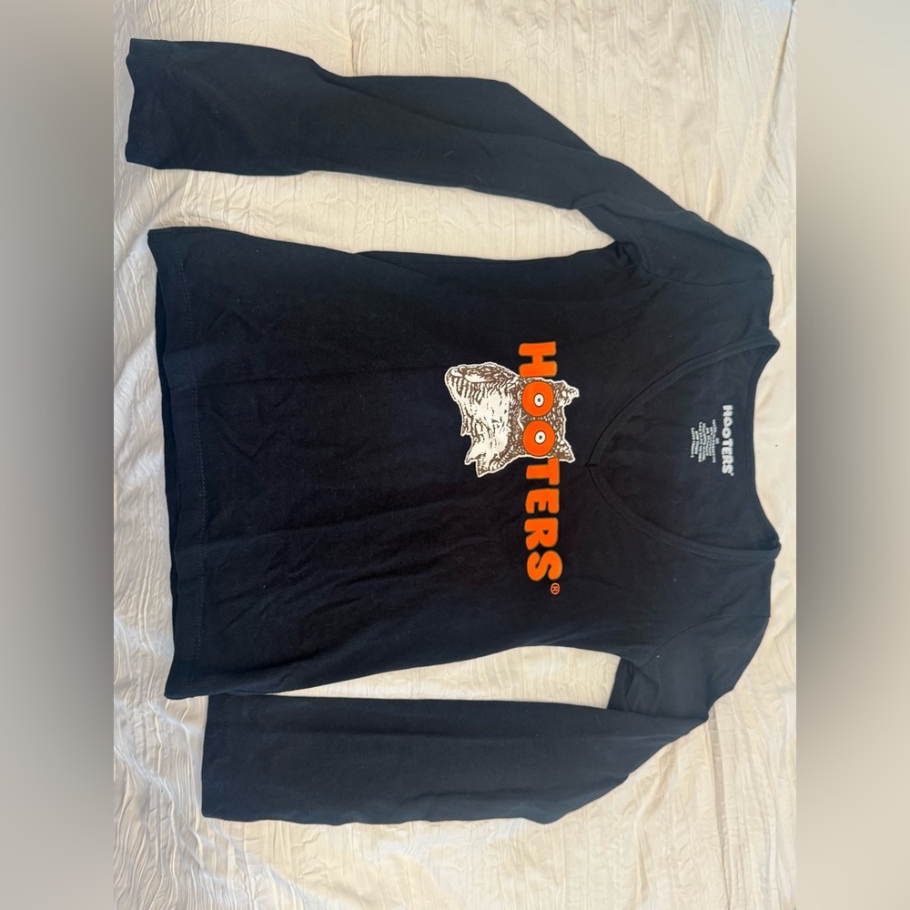 Hooters Black Tank Top